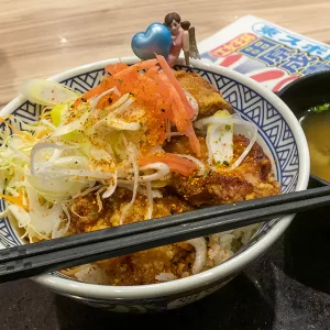 エリザベス女王杯 – 2023年11月12日(日)